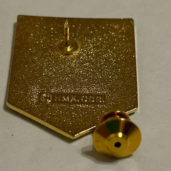 Ireland Pin - Picture 5 of 5